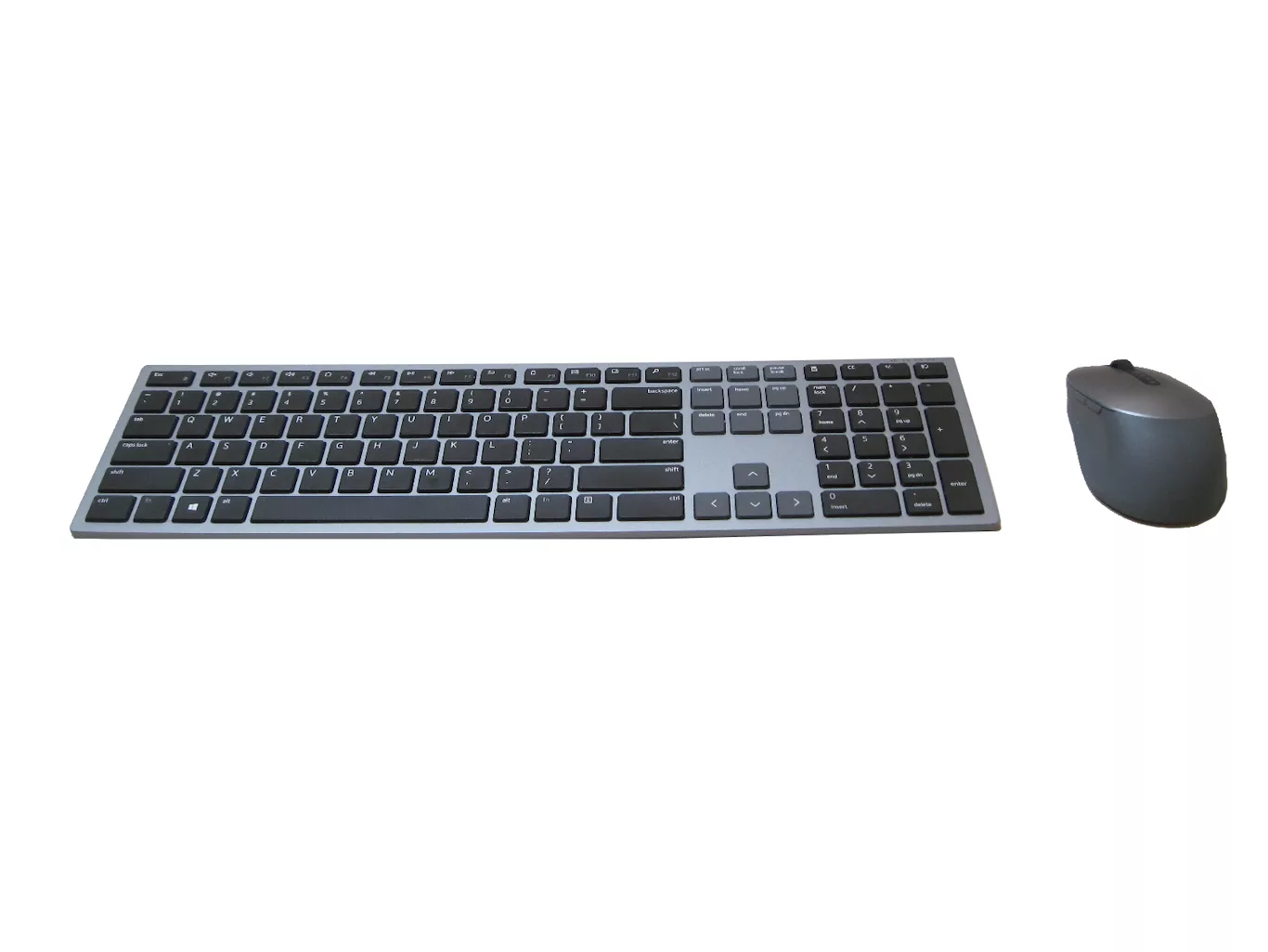 DELL WIRELESS KEYBOARD (KB7221WT) Front with Mouse